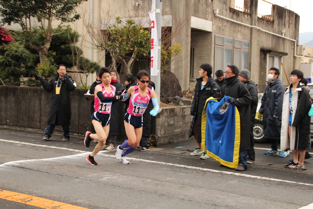 近久祐輔選手から姫田卓朗選手