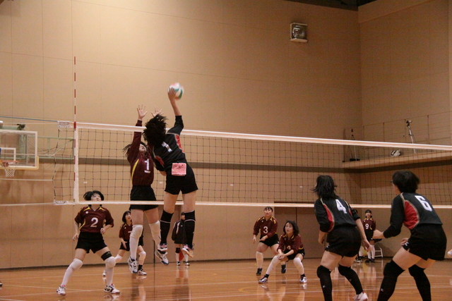 女子バレー