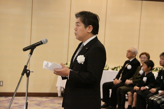 三木亨参議院議員