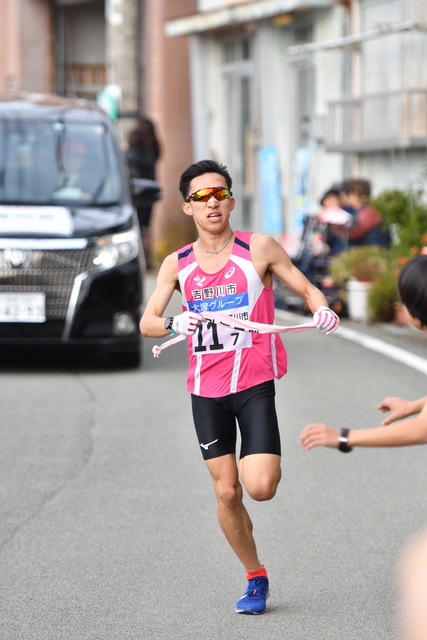 エースの圧巻の走りで上位を猛追