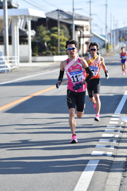 他チームの追随を許さない力強い走り