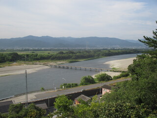 川島潜水橋