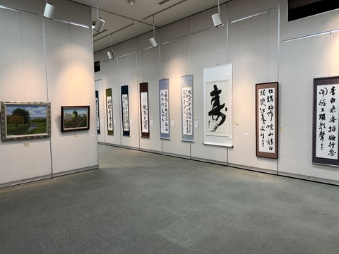 総合美術展